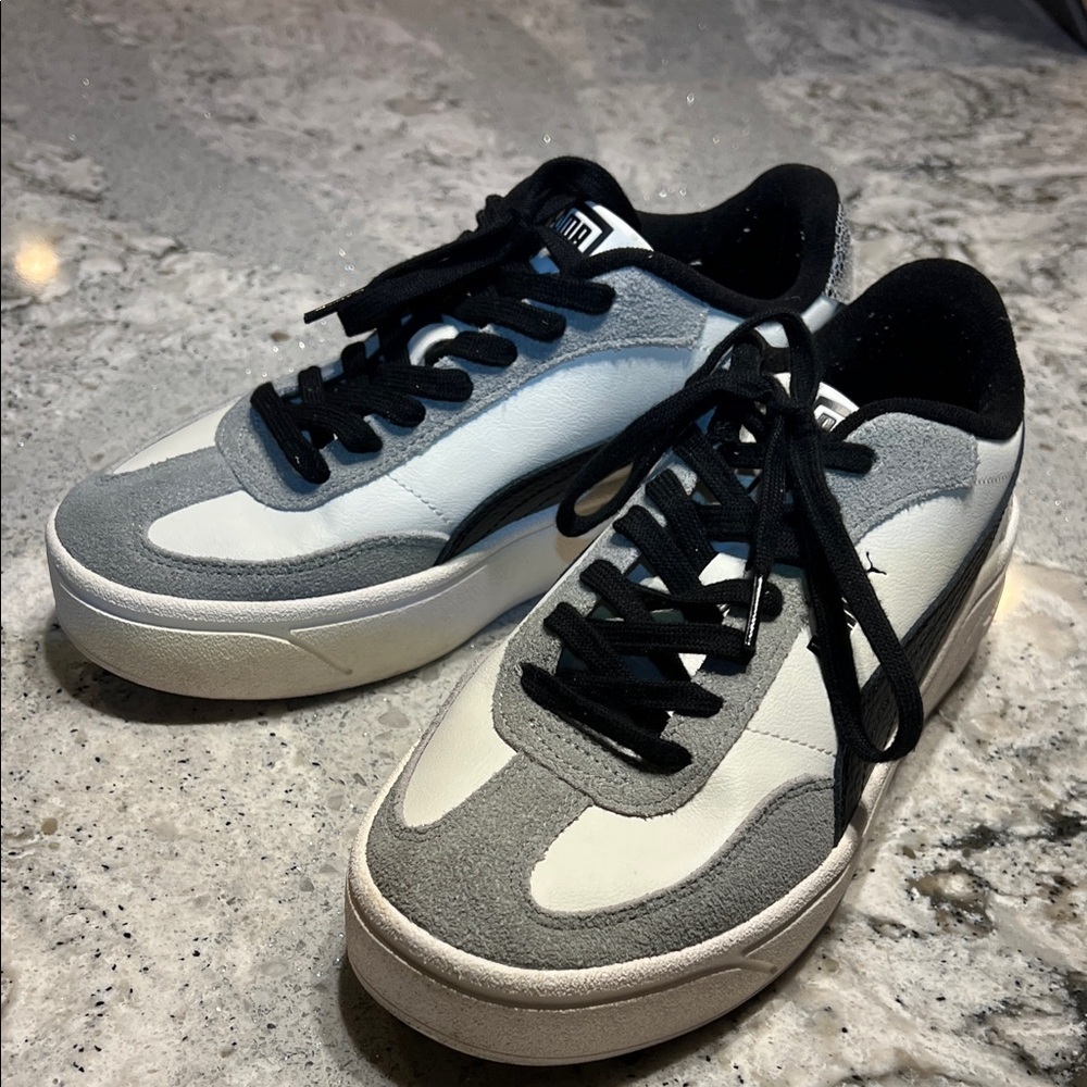 PUMA Club II Era Platform White and Black Sneakers Size 8.5 - Picture 7 of 11